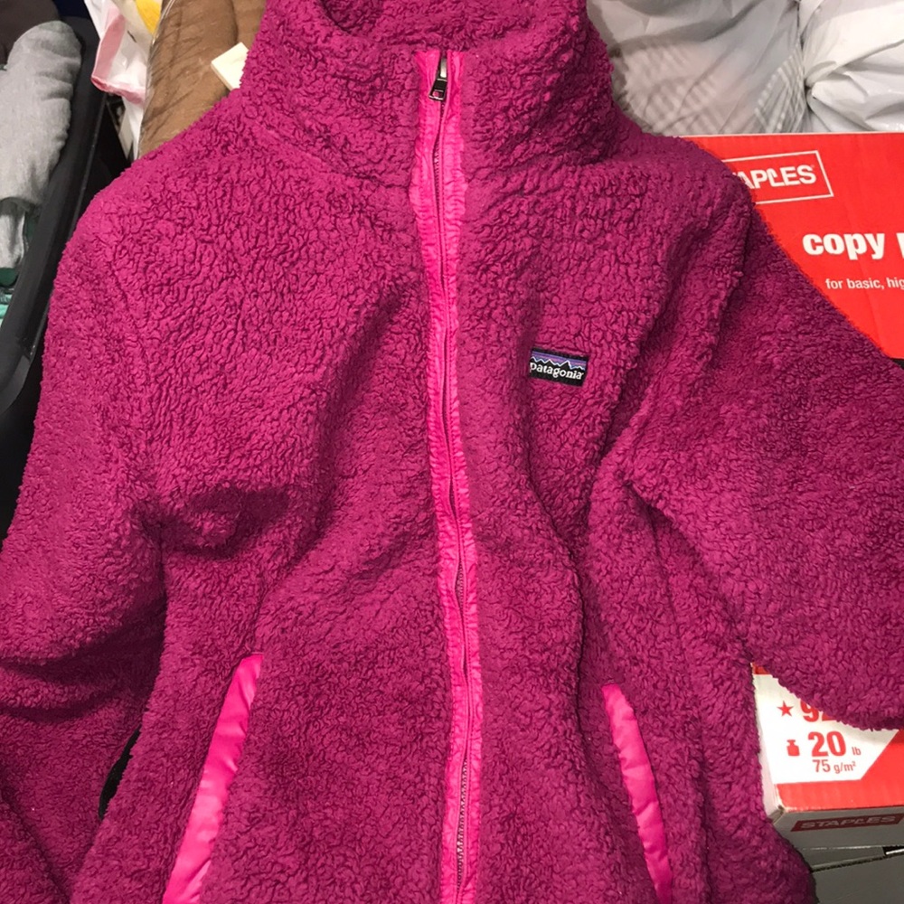 patagonia pink fleece!